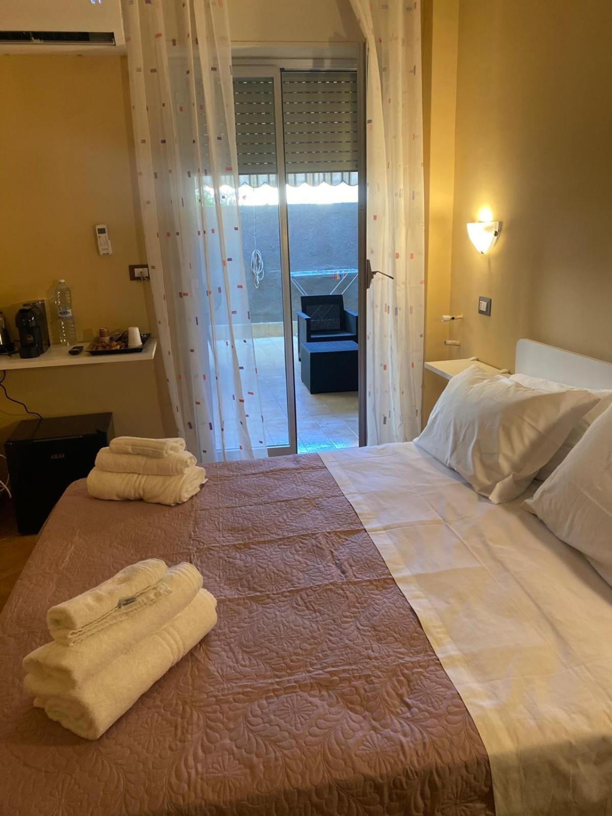 Musetta Sicilian Hospitality Hotel Милацо Екстериор снимка
