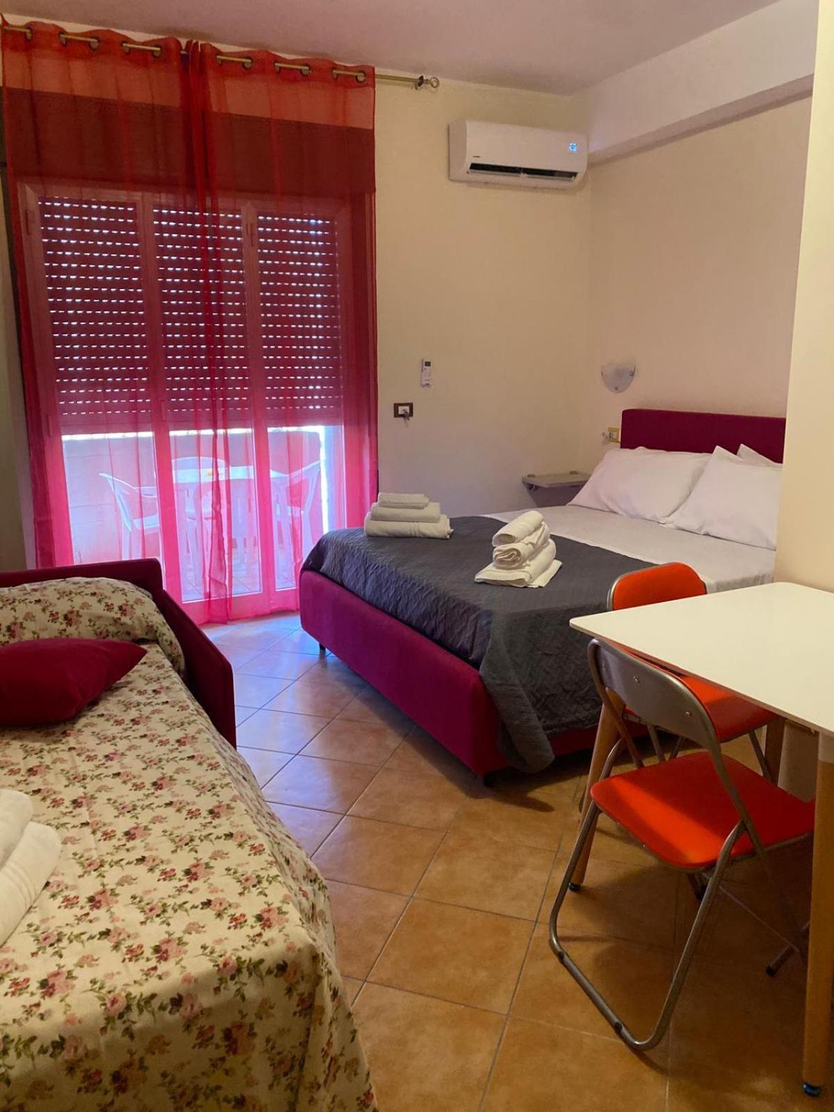 Musetta Sicilian Hospitality Hotel Милацо Екстериор снимка